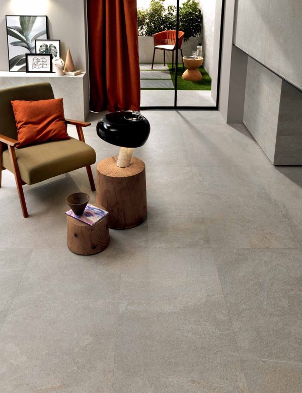 Arkiquartz living Pearl lifestyle 2 - Cerdomus Tile Studio Quality Tiles - August 17, 2022 600x1200 Marca Corona Arkiquartz Pearl R10 C3083
