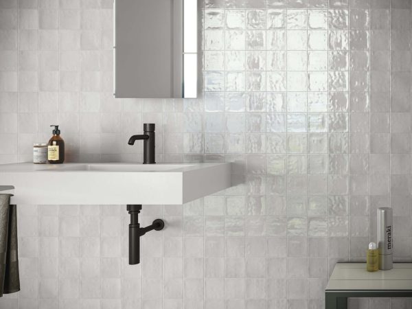 Zellige 2 White Lifestyle - Cerdomus Tile Studio Quality Tiles - September 28, 2022 100x100 Zellige 2 White Gloss G2878